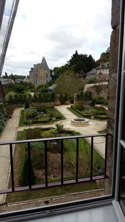 Hôtel Jardin Des Simples à Mont-Dol Extérieur photo