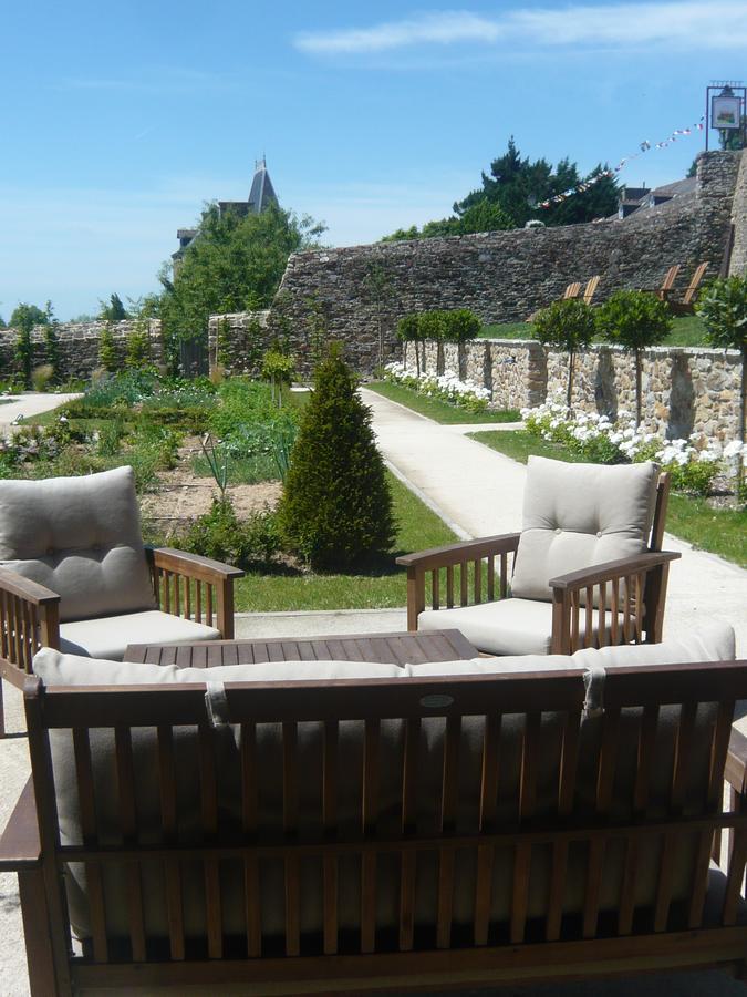 Hôtel Jardin Des Simples à Mont-Dol Extérieur photo