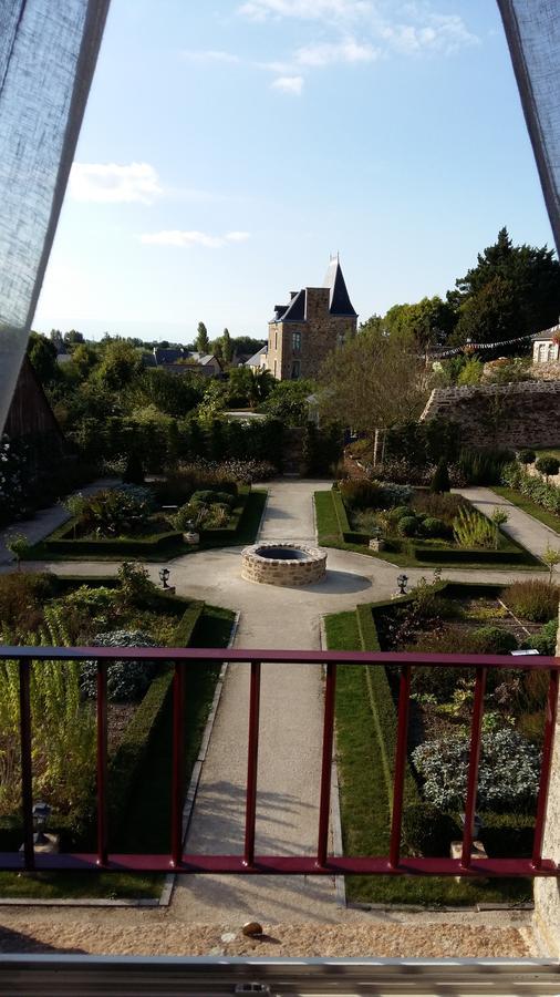 Hôtel Jardin Des Simples à Mont-Dol Extérieur photo